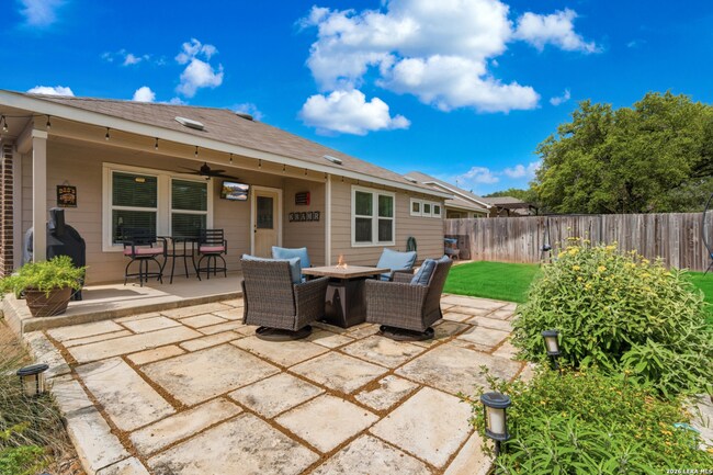Building Photo - 5125 Blue Ivy