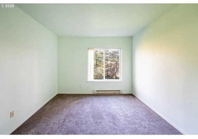 Building Photo - 8720 SW Tualatin Rd