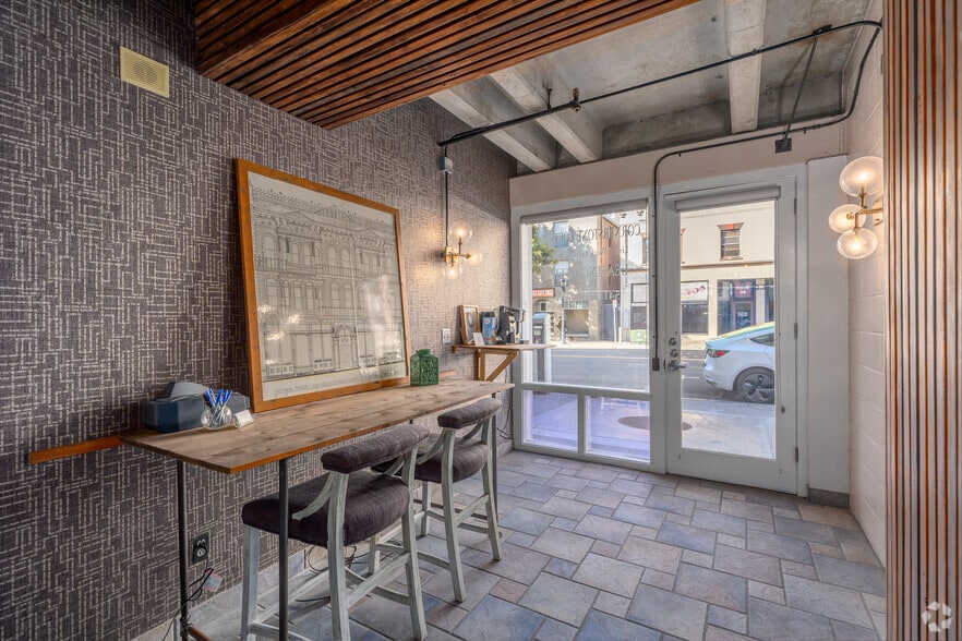 Lobby - Cornerstone Lofts