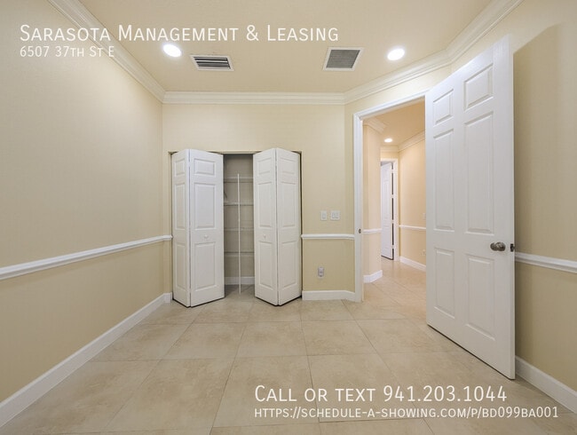 Building Photo - 6507 37th St E