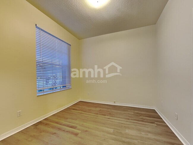 Building Photo - 11906 Timberhill Dr