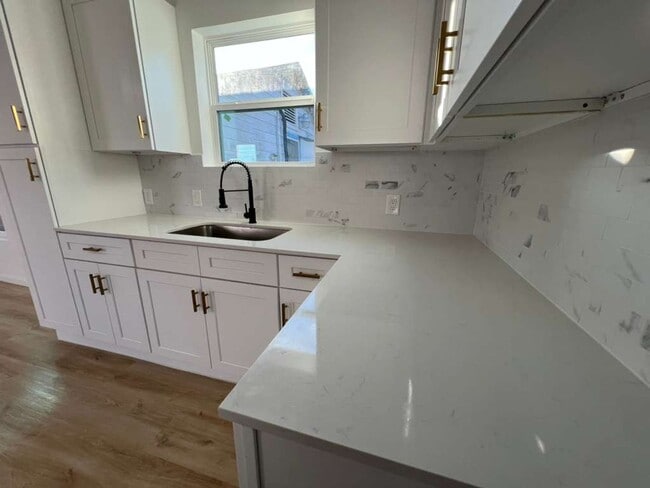 Building Photo - Gorgeous all renovated Home in Houston, TX!.