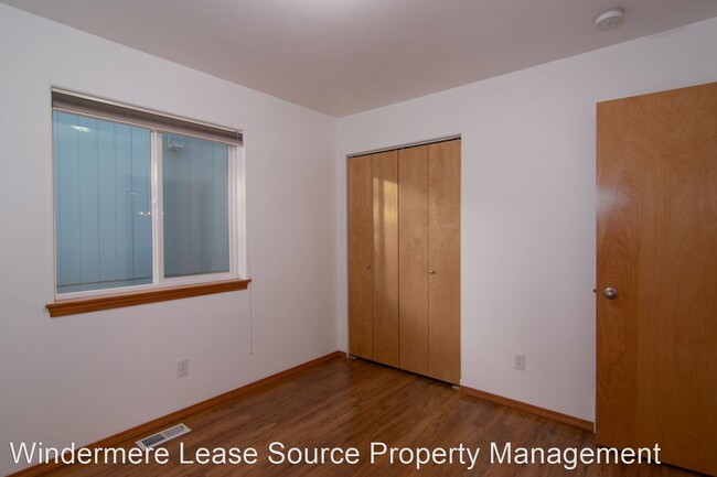 Building Photo - 3 br, 2 bath House - 17218 N Dakota Ln