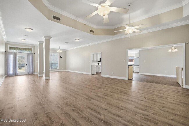 Building Photo - 125 Brackish Pl