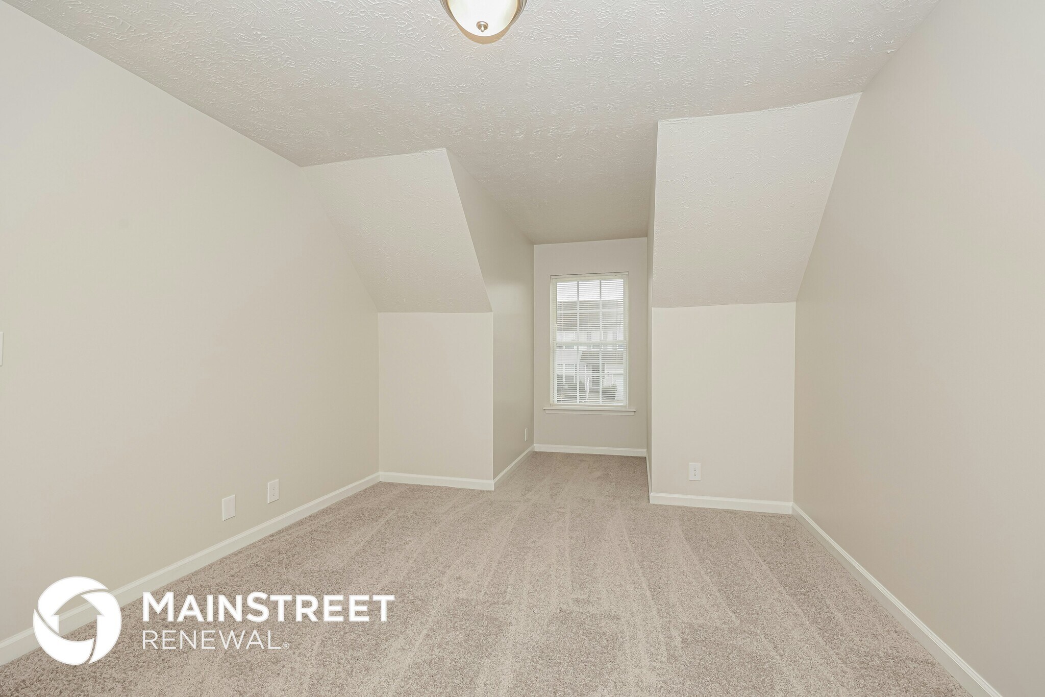 Building Photo - 209 Grovedale Trce