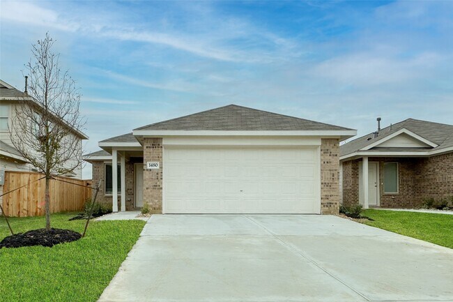 Primary Photo - 1480 Las Cuevas Dr