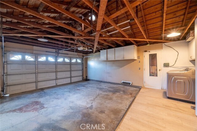 Building Photo - 20359 Lake Erie Dr