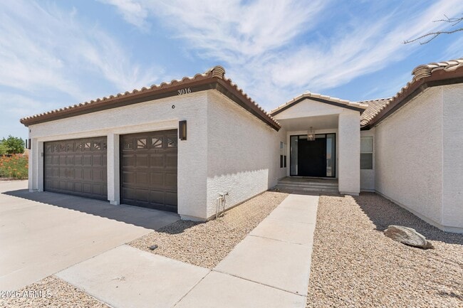 Building Photo - 3016 W Ironwood Cir