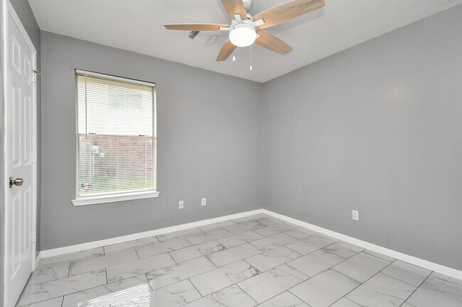 Building Photo - 7102 Verde Meadow Ct