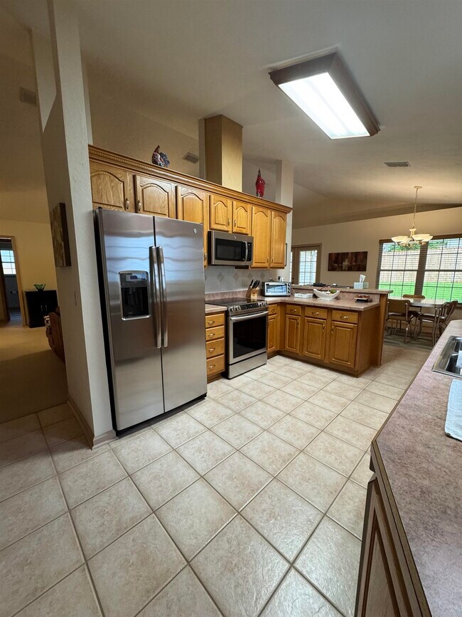 Building Photo - 1457 Applewood Way