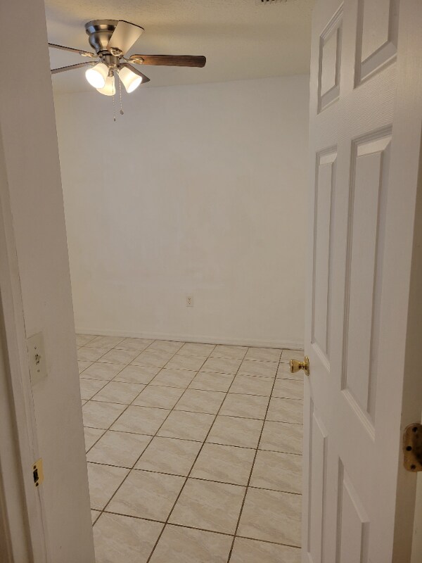 Building Photo - 1230 4 Mile Rd