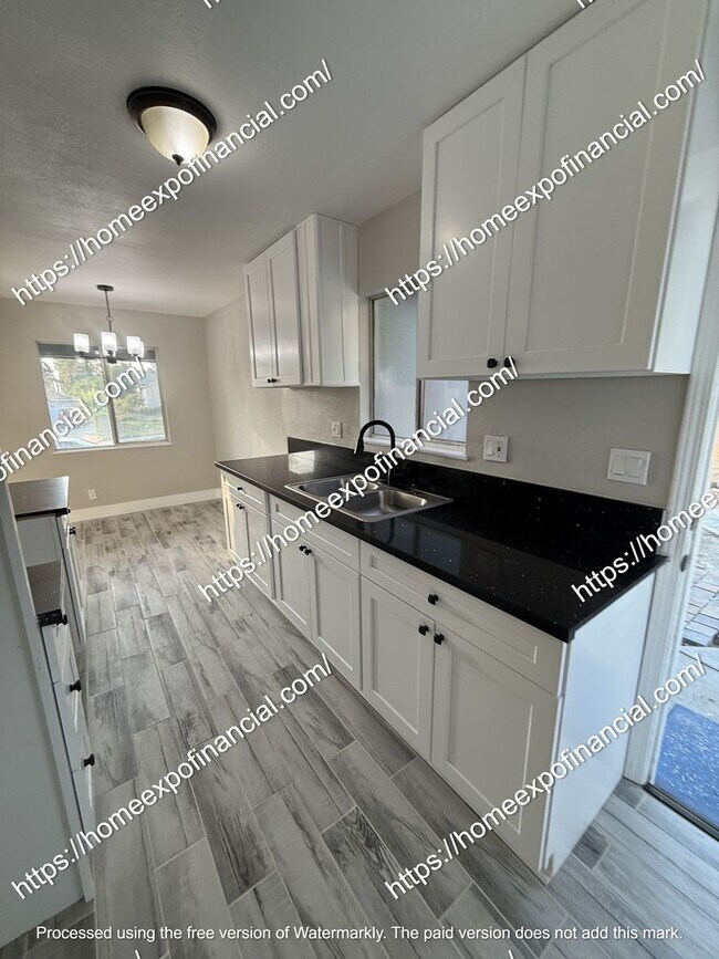 Building Photo - Nice Home For Rent