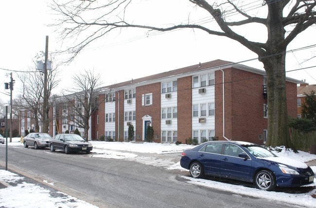 Primary Photo - Kingsdown Court