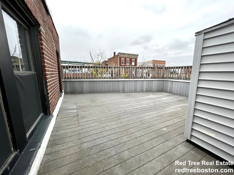 Building Photo - 1 Park St