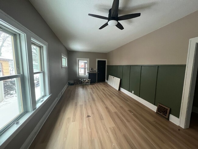 Building Photo - Click the “Apply Now” button or email wapmrentals@gmail.com for a prompt response.