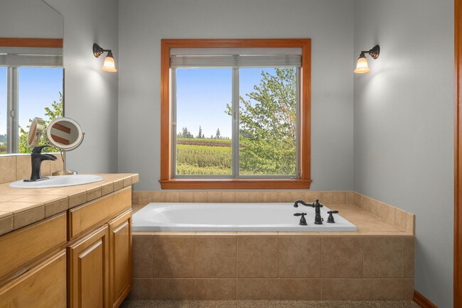 Building Photo - 29209 SE Highway 212