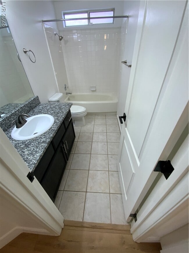 Building Photo - 679 Scenic Tierra Ln