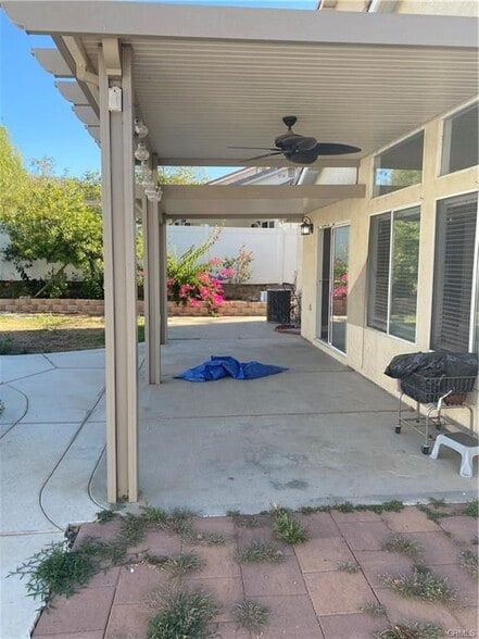 Building Photo - 26732 Kicking Horse Dr