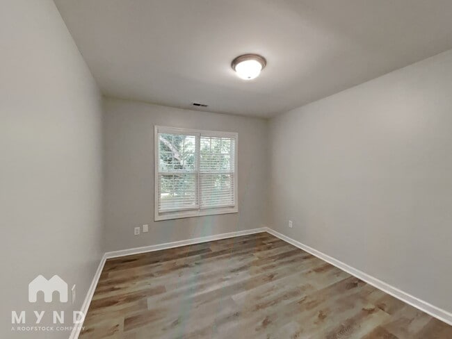 Building Photo - 4253 Beacon Crest Way