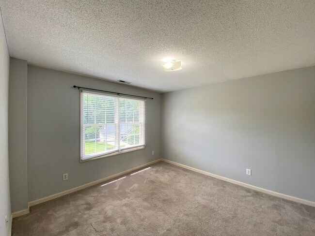 Building Photo - 5108 Ivy Trace Ct