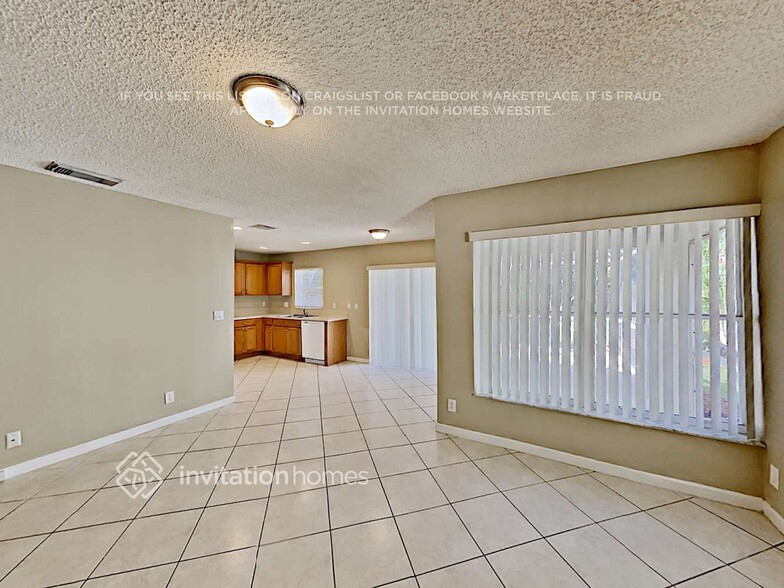 Building Photo - 1156 Rialto Dr