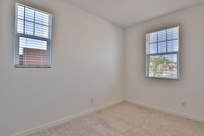Building Photo - Brand New 4 bed/3 bath in Hawes Crossing C...