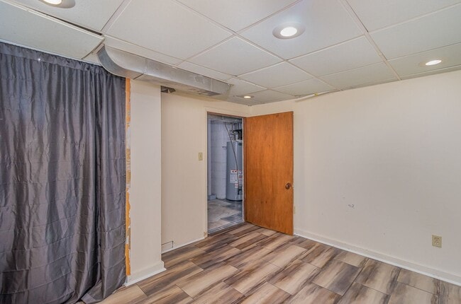 Building Photo - 2 Bed | 1 Bath Across From Coon Lake