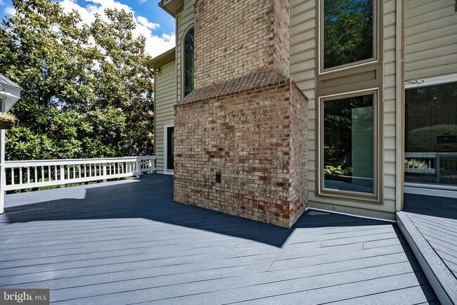 Building Photo - 1256 New Bedford Ln