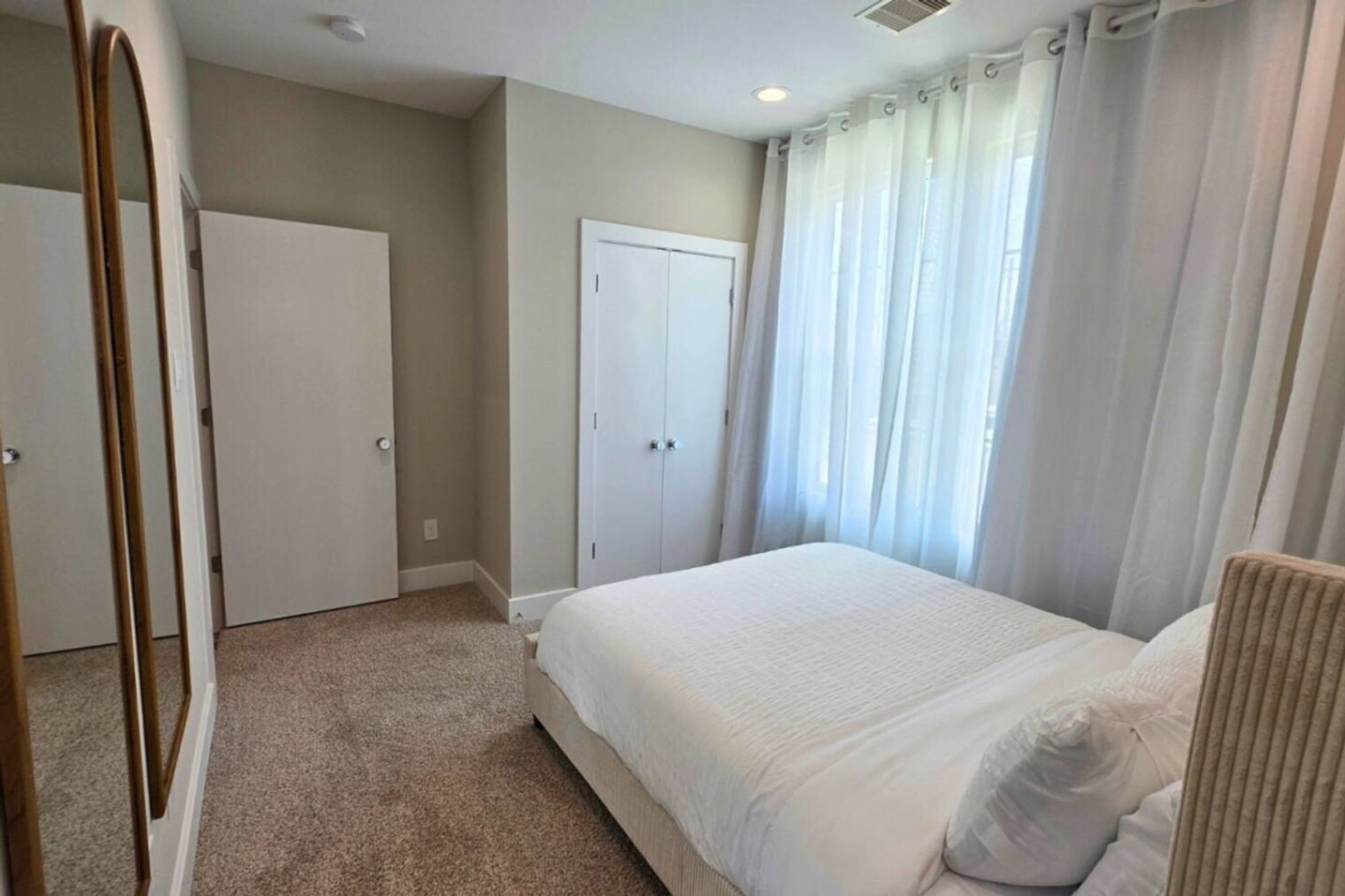 Building Photo - 8326 Curry Rd