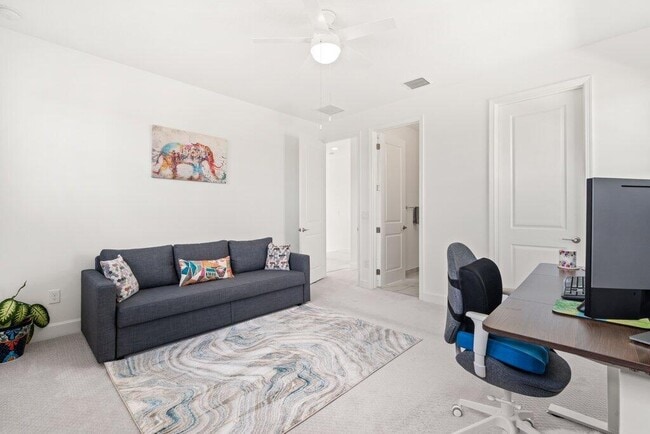 Building Photo - 13185 Mount Columbia Terrace