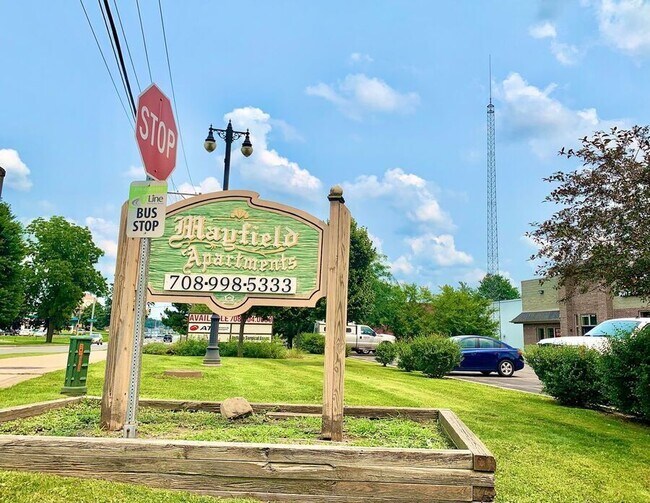 Building Photo - 356 Mayfield Ave