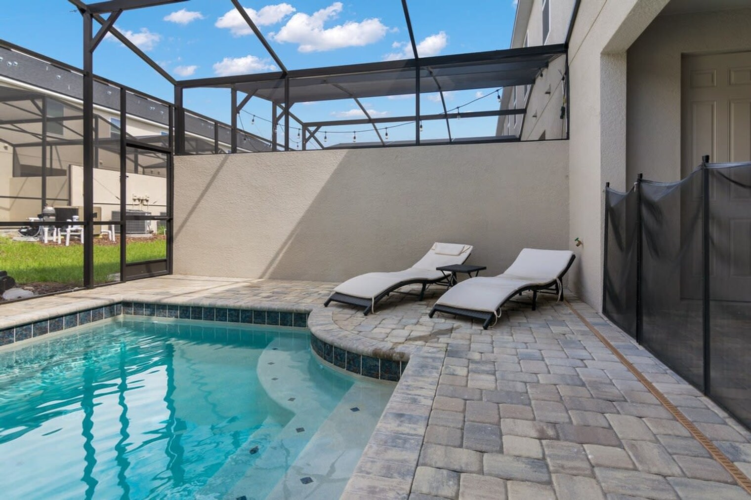 Building Photo - 1828 Tropical Palms Cir