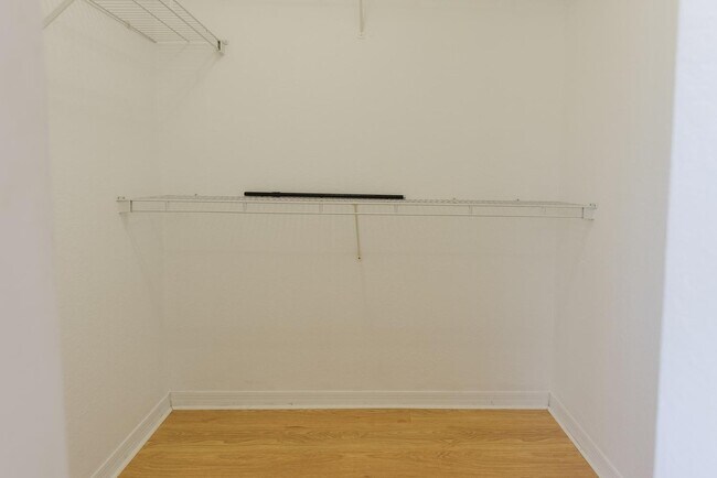 Building Photo - 2257 Marshfield Ct