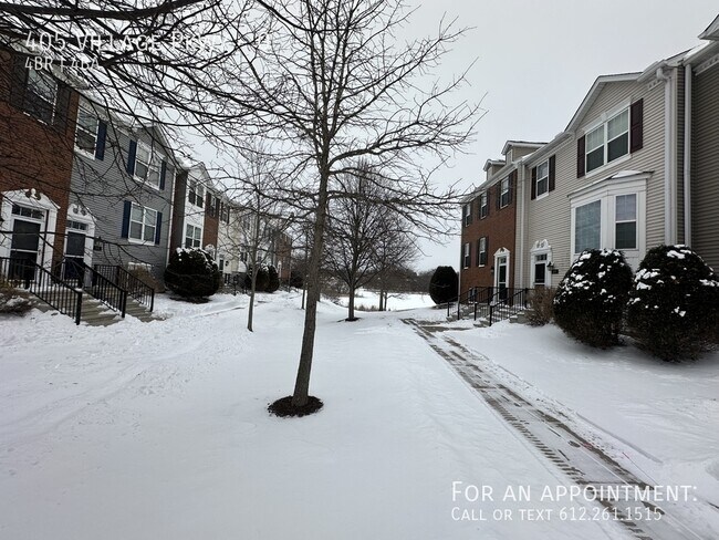 Building Photo - 405 Village Pkwy