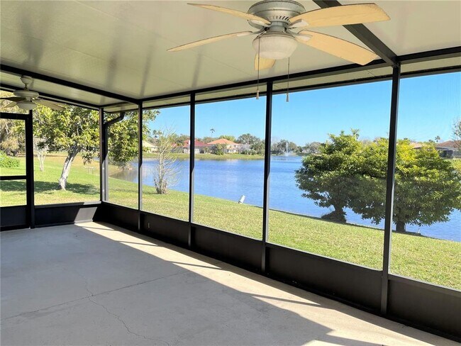 Building Photo - 3913 Kiawa Dr