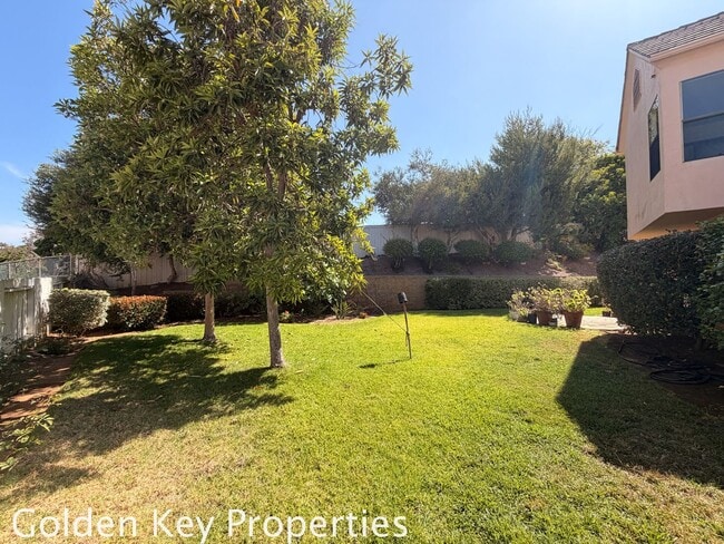 Building Photo - Beautiful home in Desirable Carlsbad Neighborhood!