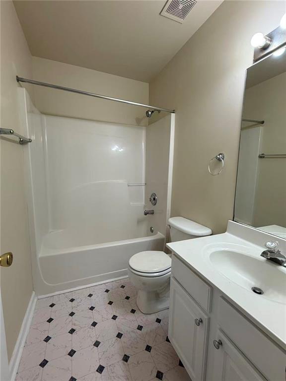 Building Photo - 5530 Huntington Mist Dr