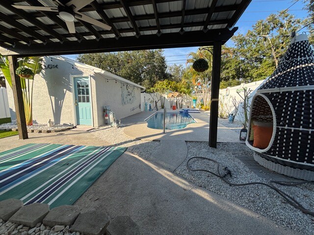 Building Photo - 757 52nd Ave N