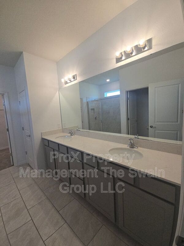 Building Photo - 1098 Michelangelo Ln