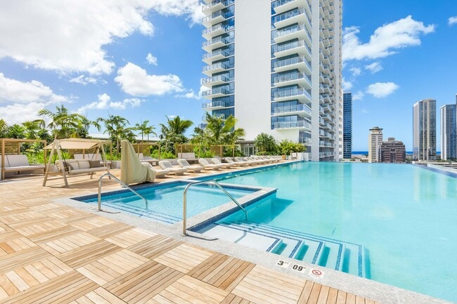 Building Photo - Brand FULLY FURNISHED New 1 Bedroom | 1 Bathroom The Park on Keeamoku