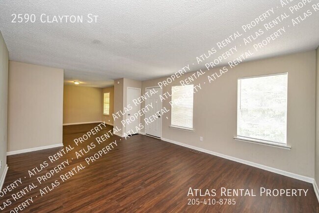 Building Photo - 2590 Clayton St