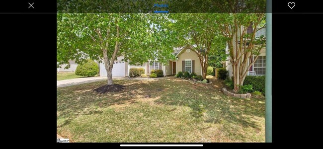 Building Photo - Wonderfully Updated Home with Neighborhood...