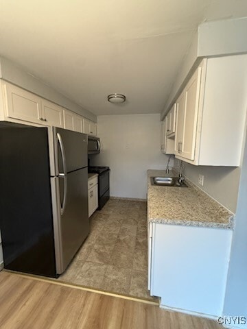 Building Photo - 328 Village Blvd N