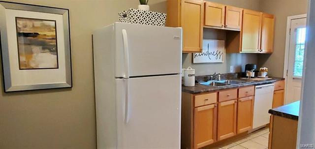 Building Photo - 7333 Amherst Ave