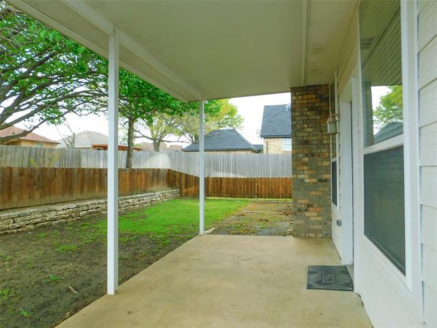 Building Photo - 502 Hillcrest Ln