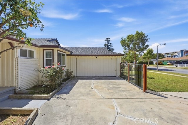 Building Photo - 2608 Balfour Ave