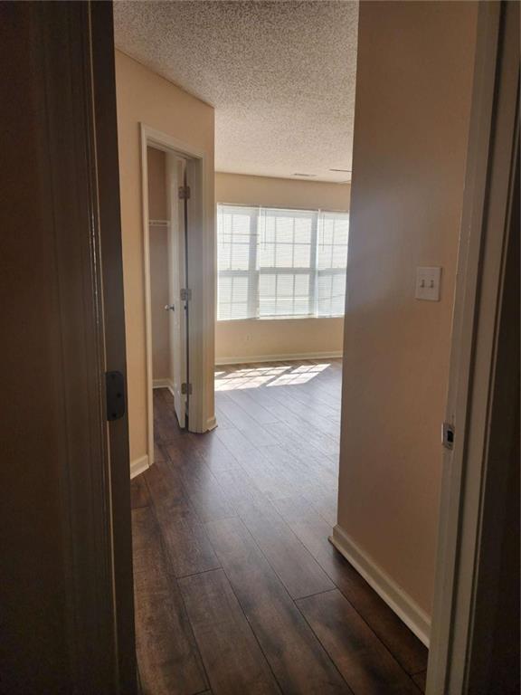 Building Photo - 5485 Sierra Tr