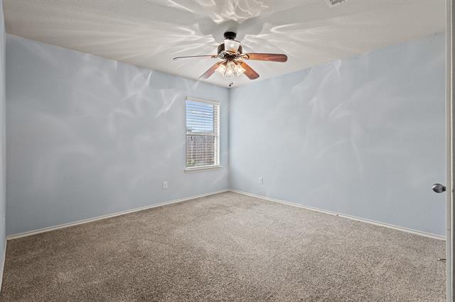 Building Photo - 713 Mallard Dr