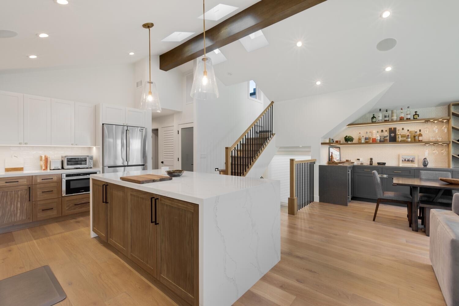 Building Photo - 248 34th St