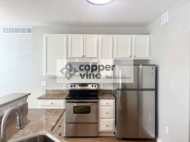 Building Photo - 2855 Blue Sky Cir